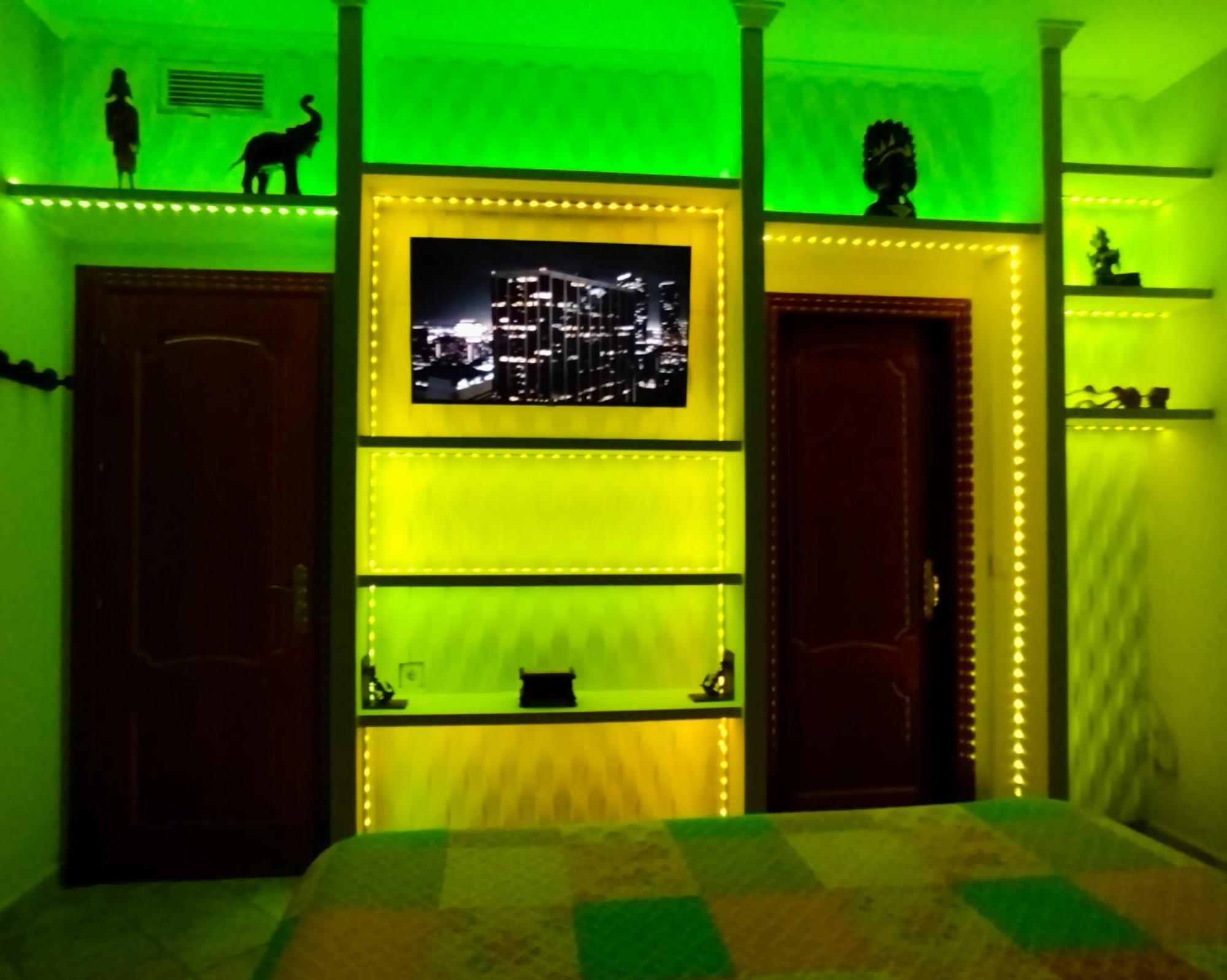 The Magic House Guest House เอลปูแอร์โต เด ซานตามาริอา ภายนอก รูปภาพ