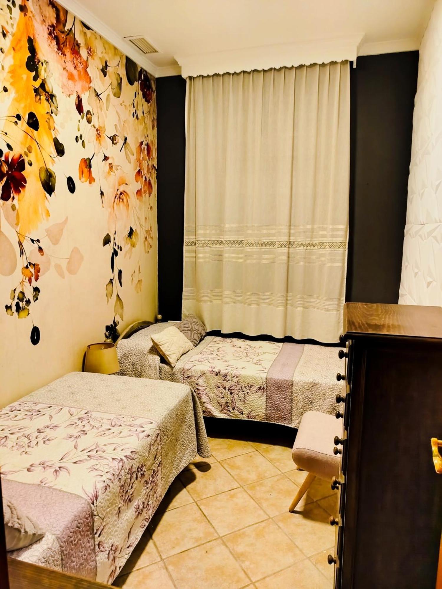 The Magic House Guest House เอลปูแอร์โต เด ซานตามาริอา ภายนอก รูปภาพ